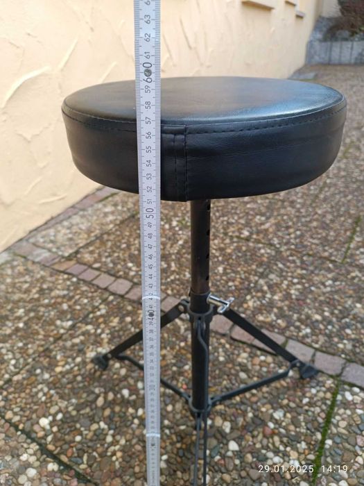 Стілець для барабанів стул банкетка в гарному стані