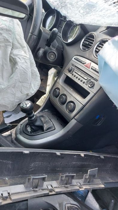 peugeot 308 1,6 d 2008 r na części