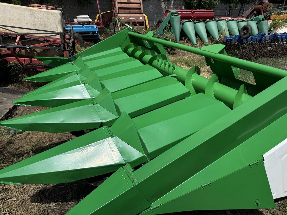 Жатка кукурузна КМС-6 , с подрібнювачем 2012 рік