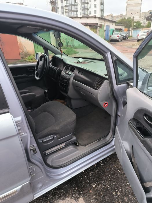 Продам сімейне авто 7 місць