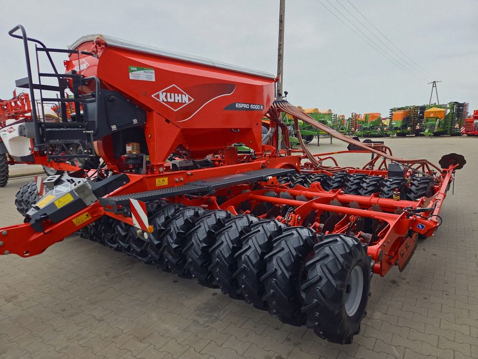 Agregat uprawowo-siewny Bezorkowy KUHN ESPRO R 6000, 2016r Idealny