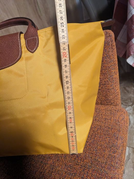 Ogłoszenie do 8.5 Longchamp.Nowa. orginalna. Rozmiar średni.
