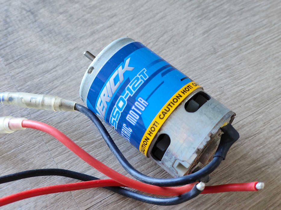 Pack RC: Motor MM-550 12T + ESC Maverick 60A Waterproof (Quase novo!)