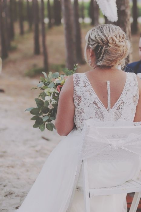 Suknia ślubna koronkowy gorset