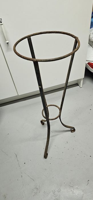 2 bases ferro para vasos de jardim