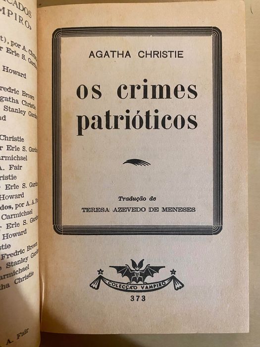 Os Crimes Patrióticos, de Agatha Christie (Colecção Vampiro nº 373)