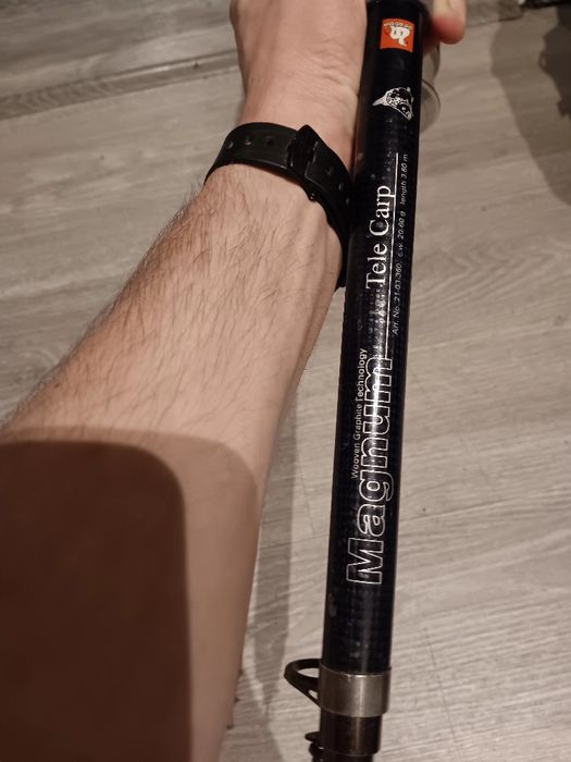 Sprzęt wędkarski (wędka Magnum Tele Carp, kołowrotek Pro Carp + żyłka)