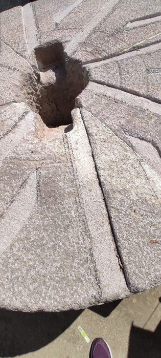 Mós de pedra como novas