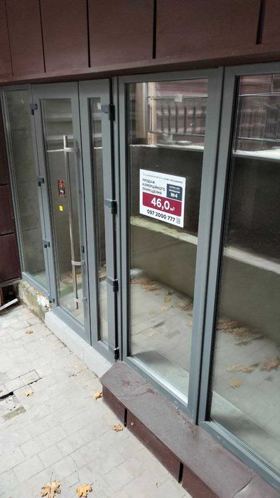 Комерція, здана в експлуатацію, дешева ціна, Івано-Франківськ