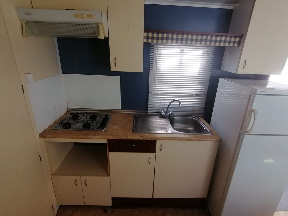 * CASA PRÉ-FABRICADA NA OCASIÃO ROLLER DE 8X3 METROS EM LAGOA.