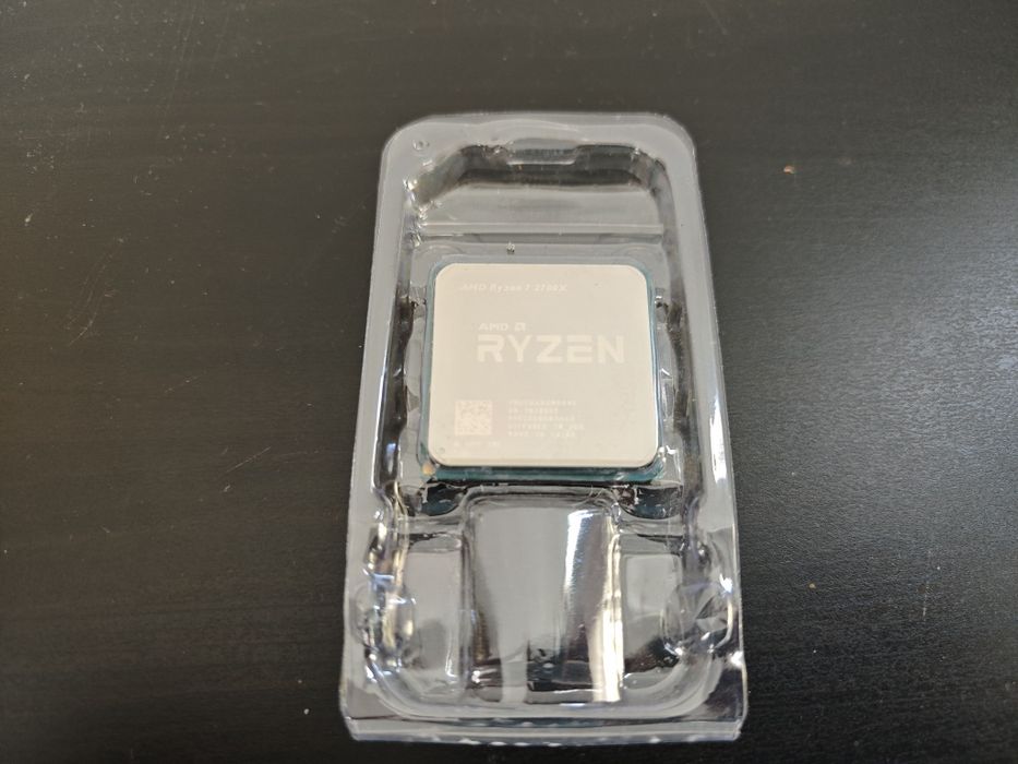 CPU AMD Ryzen 7 2700x488970646067630081