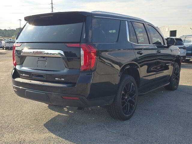 2022 GMC Yukon SLE