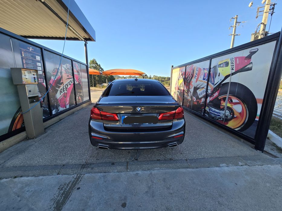 BMW 530e pack desportivo M