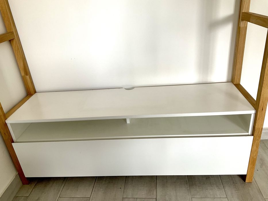 Estante para TV com porta rebatível e muita arrumação, da LA REDOUTE INTERIEURS