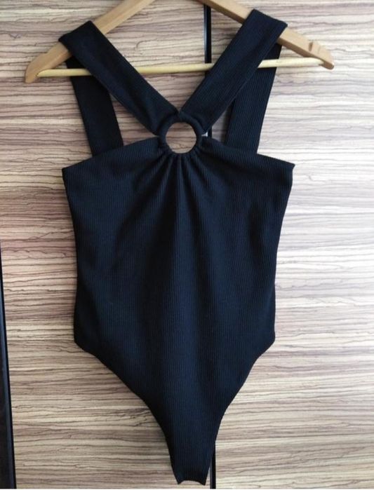 Стильне чорне боді в рубчик h&m, m-l