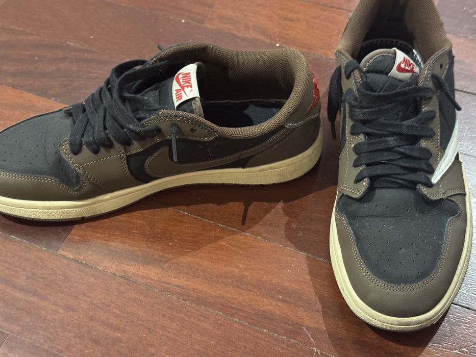 Nike dunk travis scoot