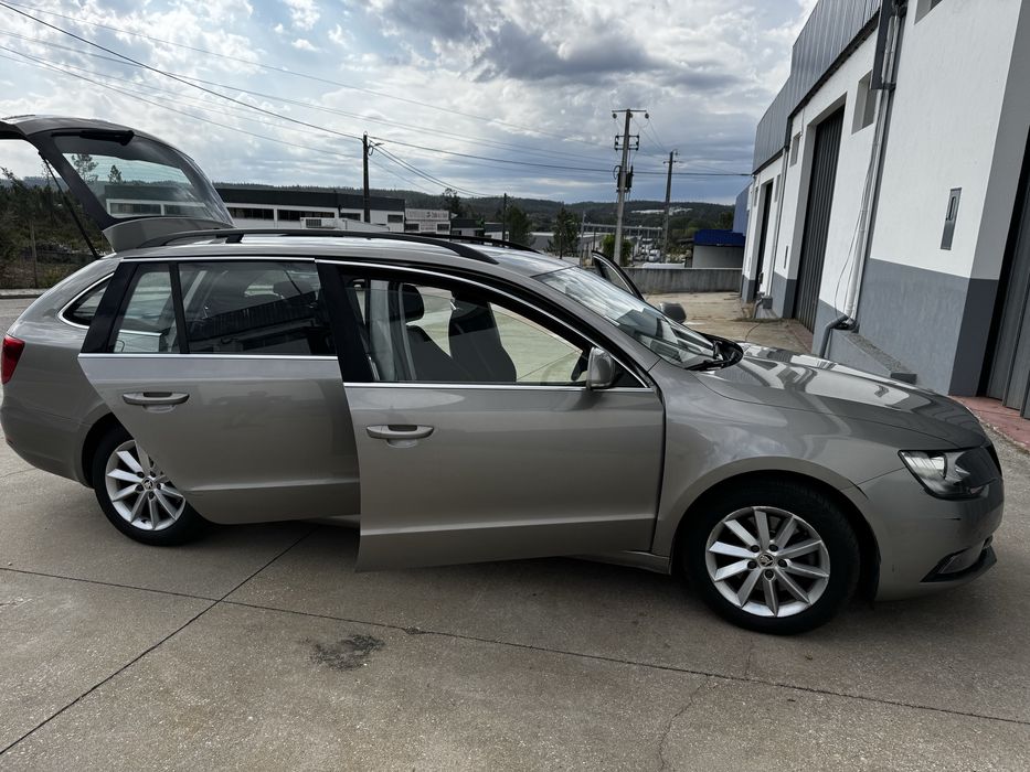 Škoda Superb 1.6 TDI GreenLine (2014)