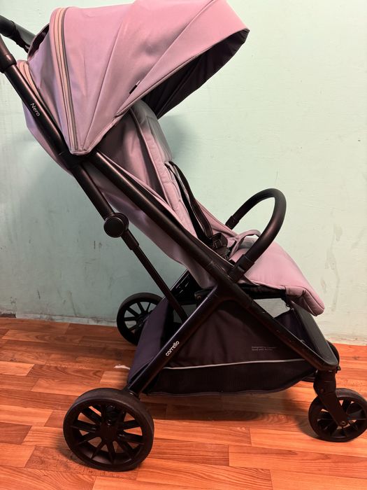 Прогулянкова коляска Carrello Nero