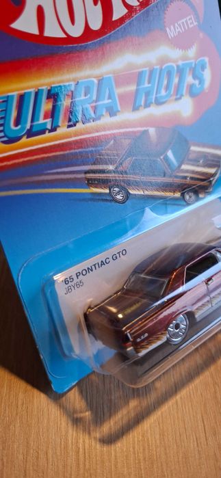 Hot Wheels 65 Pontiac GTO Spectraflame