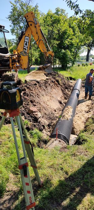 Przyłącza woda kanalizacja prąd, montaż szamba, oczyszczalni ścieków