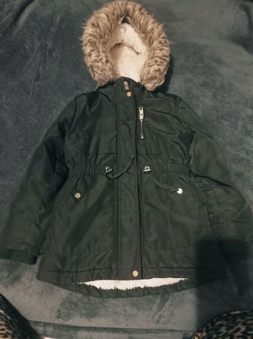 Куртка зимова для дівчинки 110