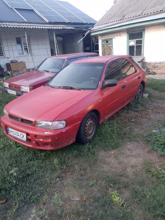 Автомобиль Subaru impreza 1998 г.в. 1.6