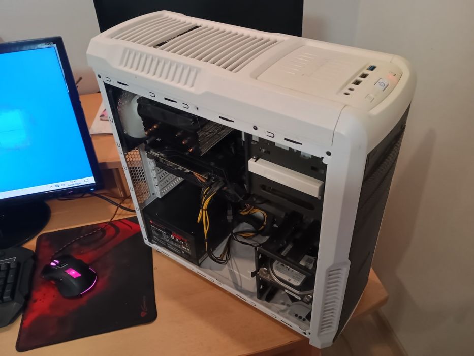 Intel Core i5-4690k, 3.5GHz/3.9GHz  GTX 1060 6GB GIGABYTE