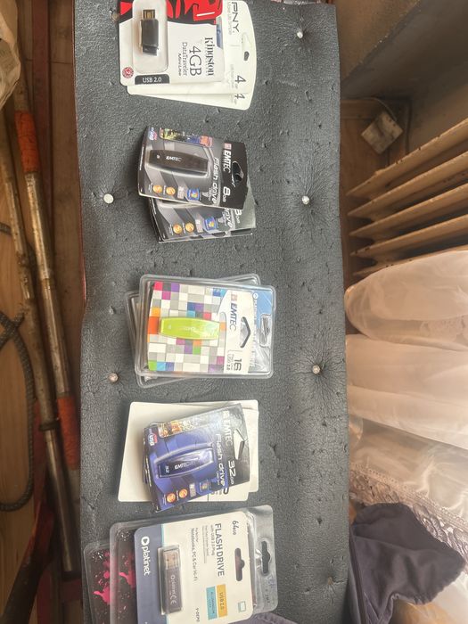 Sprzedam ! Pendrive różne GB