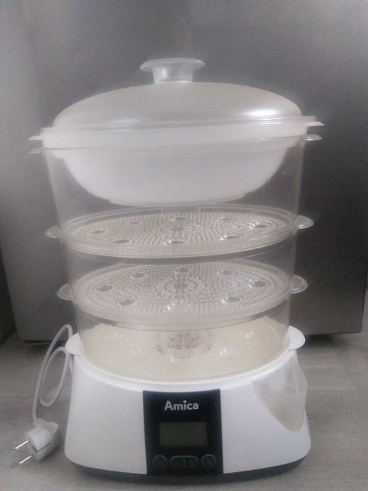 Parowar Amica moc 900W .  Urządzenie do gotowania na parze.