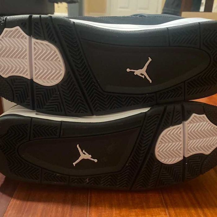 Jordan 4, czarne  .42