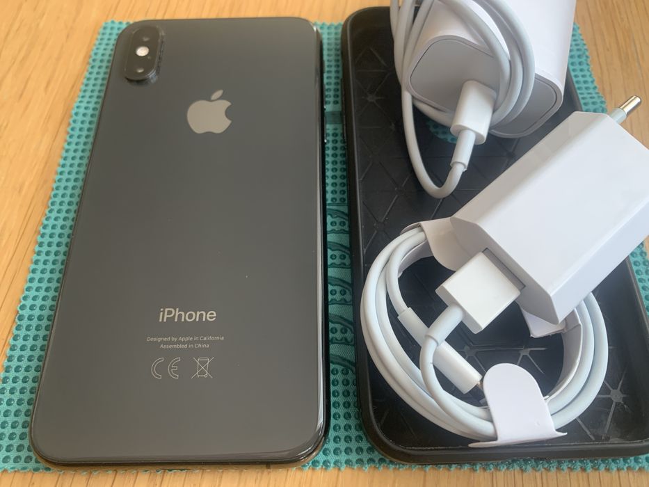 iPhone XS 256GB/100%