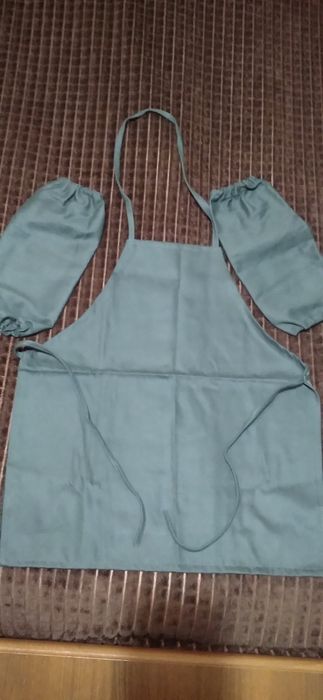 Фартук и нарукавники для труда