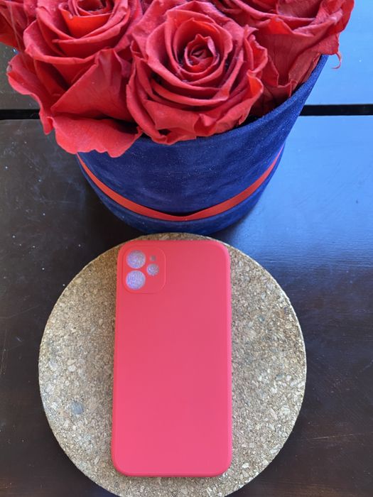 Pokrowiec etui case na Iphone 11 , 12 pro