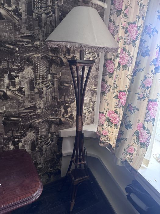 Торшер антикварный