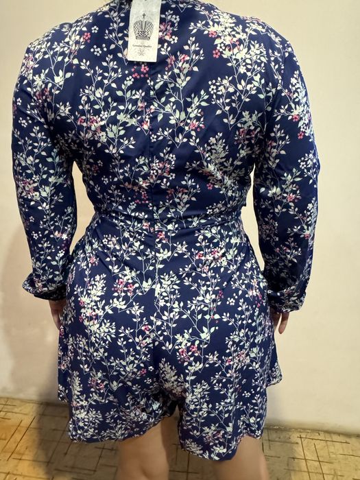 Новий комбінезон з шортами, 50