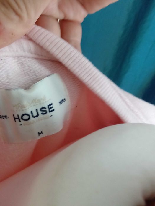 Atrakcyjne bluzy kobiece