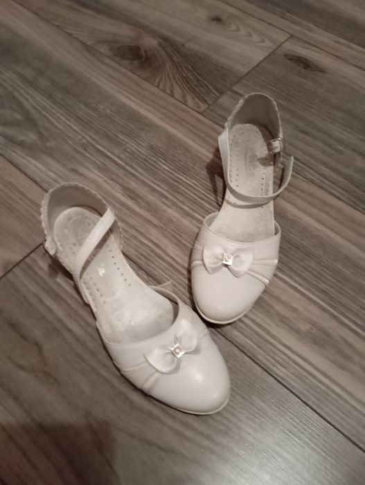 Buty komunijne 33 dziewczynka