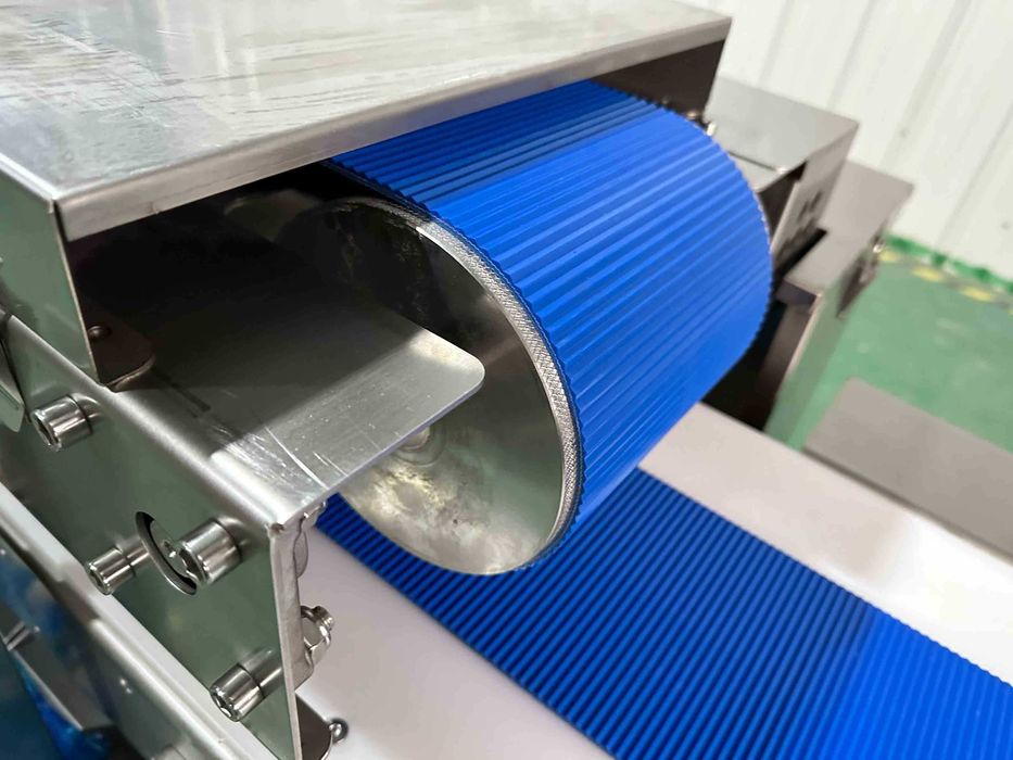 Слайсер горизонтальний для курячого філе, м'яса, риби 400 кг/год