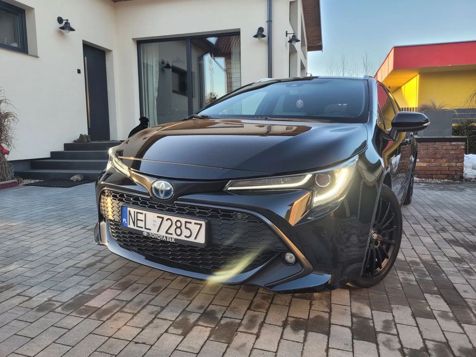 Toyota Corolla Toyota Corolla 2,0 hybrid salon polska pełen serwis