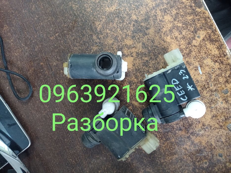 Насос омивача на Kia Ceed КІА Сід 06-12