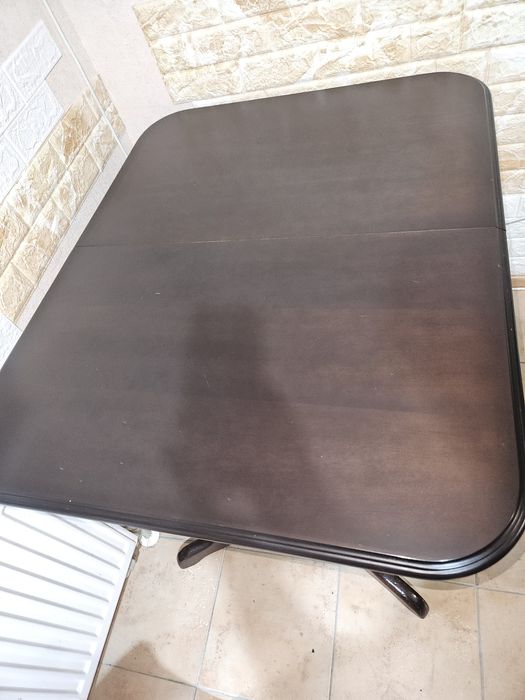 Продам стіл обідній дерев'яний