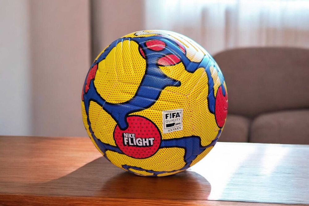 Футбольний м'яч Nike Premier League, термошов, розмір 5