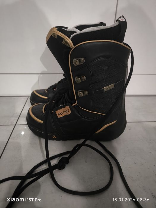 Buty snowboardowe