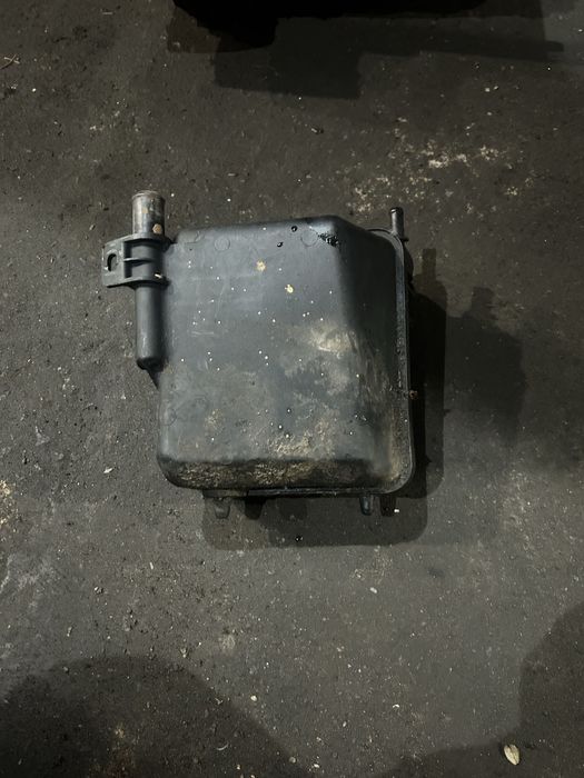 Продам корпус фільтра воздушного