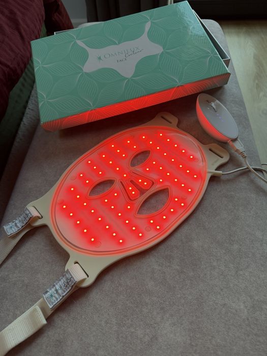 Omnilux contour LED  face mask maska ledowa