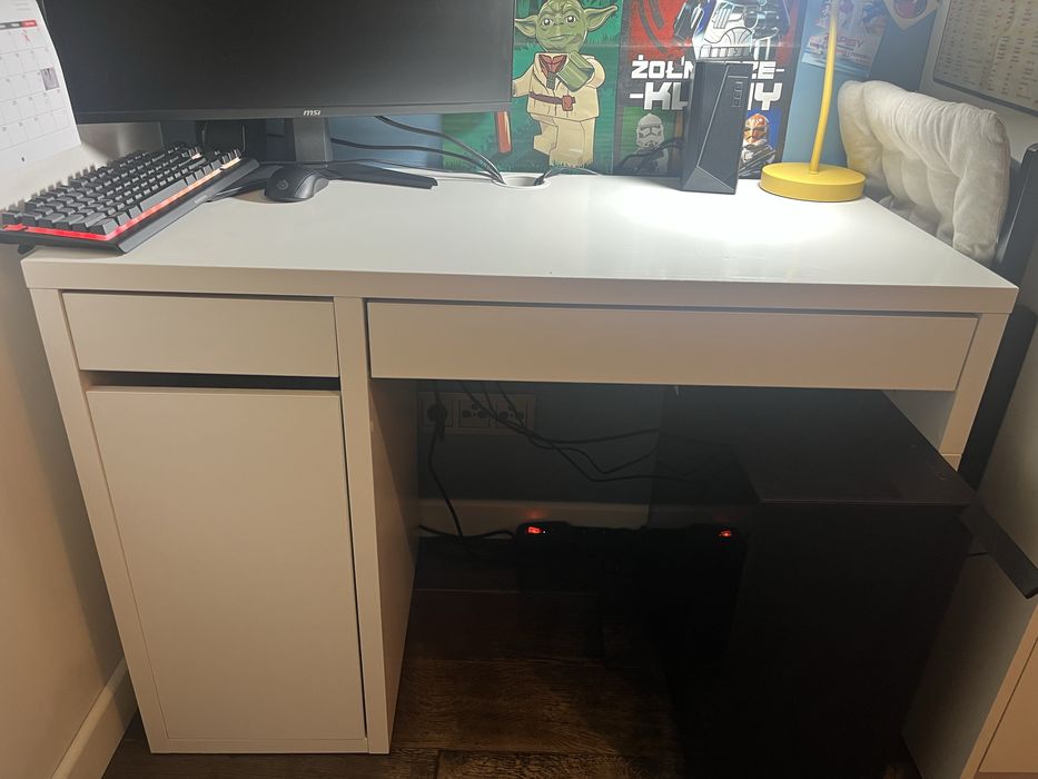 Ikea Micke biurko białe stan  dobry