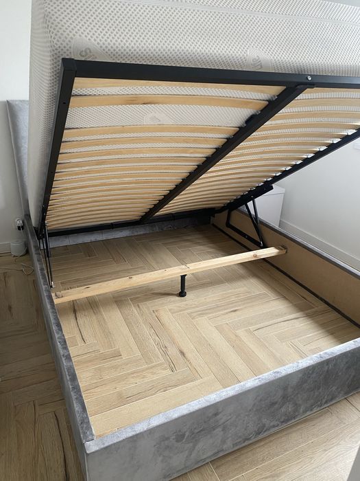 Łóżko 160x200 materac gratis