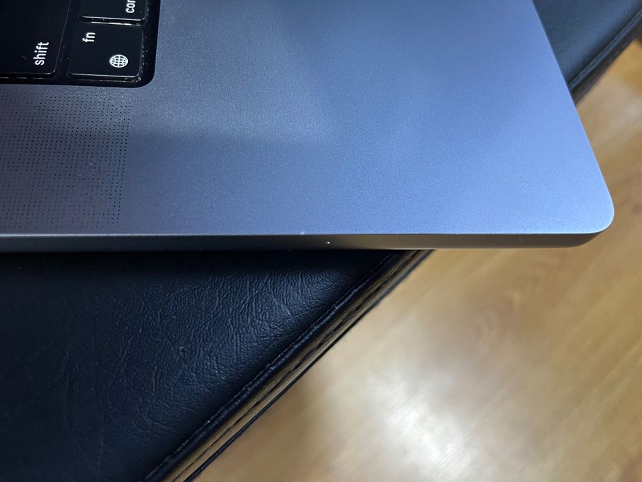 MacBook Pro 16’ 2021 M1 Pro 16Gb RAM 512Gb