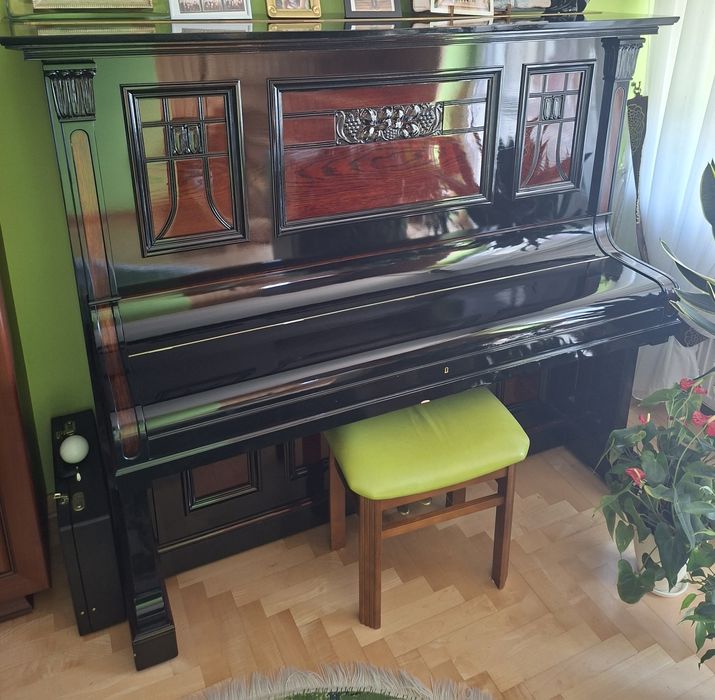 Pianino Koch&Korselt