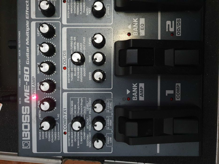 Pedaleira Boss ME 80 (Pedal Guitarra)